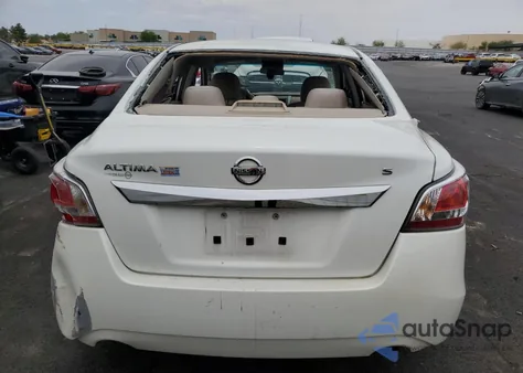 2015 Nissan Altima 2.5 from USA, damaged, VIN 1N4AL3AP6FN335094
